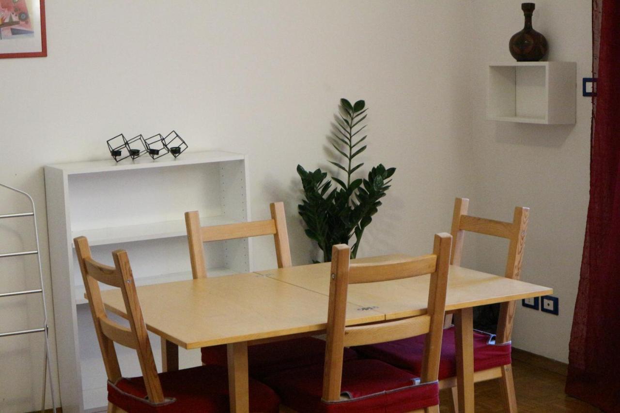 Taramelli - Garage Per Bici E Moto Bed & Breakfast *
